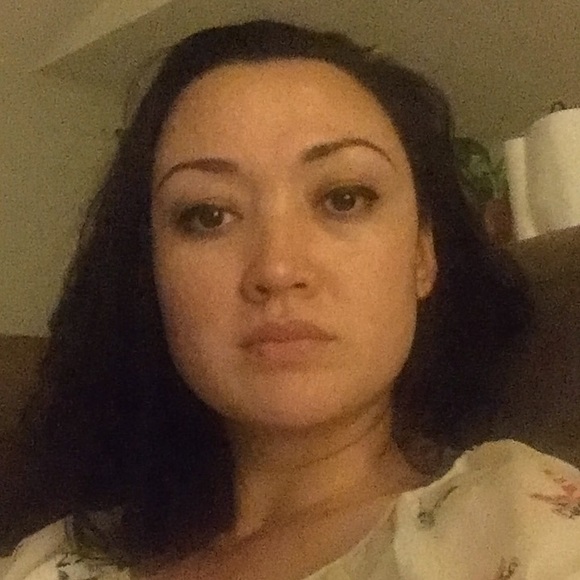 Elmira Sablosky - Poshmark Profile Picture of Elmira Sablosky (@mimisek13) on Poshmark