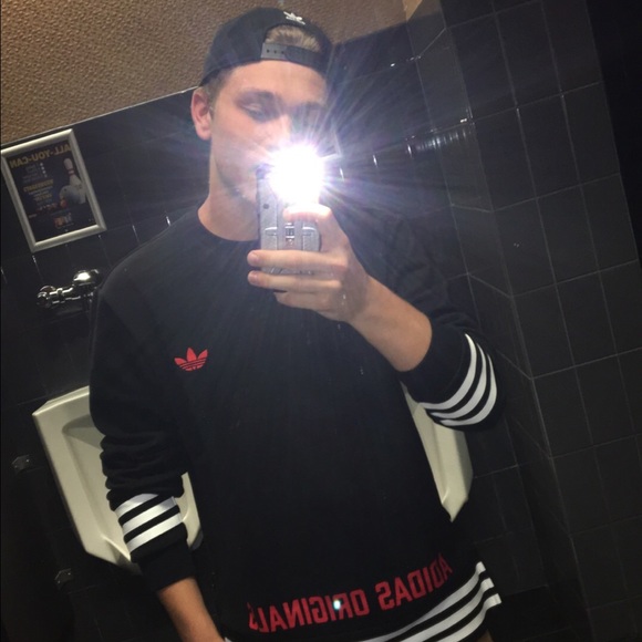 Profile Picture of Chase Hines (@chaseman9) on Poshmark