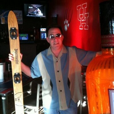 Profile Picture of Craig Bloom (@KOWHOUSTON) on Twitter