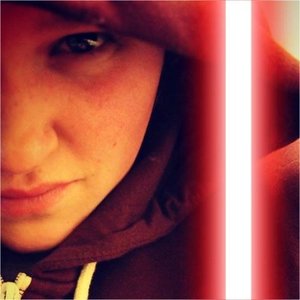 Profile Picture of Steph Reid (@slinkerz) on Myspace