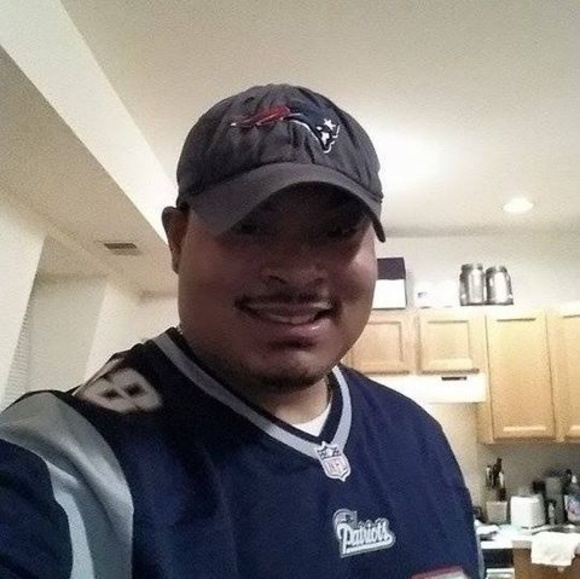 Profile Picture of Ray Nelson (@alpharazor) on Poshmark