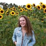 Profile Picture of annie bernstein🌻 (@anniebernstein_) on Instagram