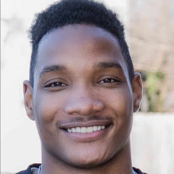 Profile Picture of Myles Wright (@uptop_ham) on Poshmark