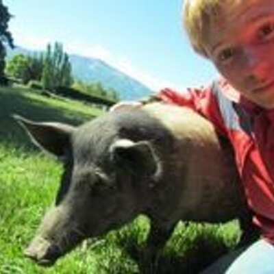 Profile Picture of Jeffery Lowe (@Jeffery_Lowe) on Twitter