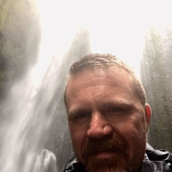 Profile Picture of Kevin Frederick (@kevinfrederi423) on Poshmark