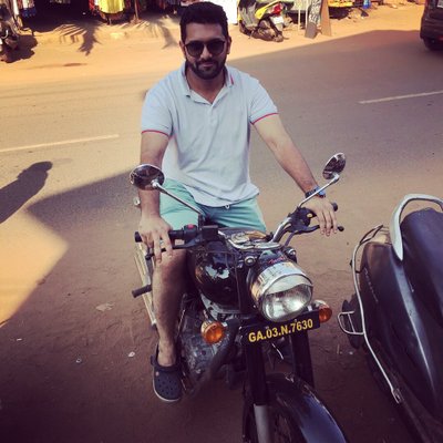 Profile Picture of Ahmad Faraz (@AhmadFaraz111) on Twitter