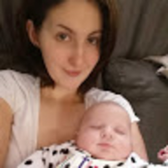 Profile Picture of Nicole Danter (@mrsdanter) on Poshmark