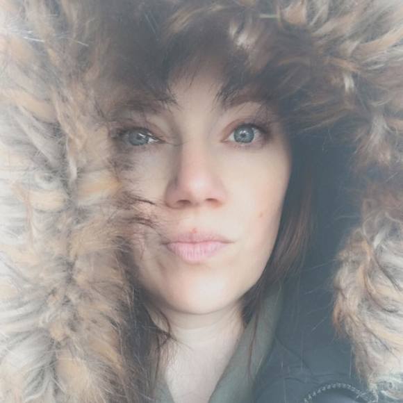 Profile Picture of Shera Odland (@sheralee) on Poshmark