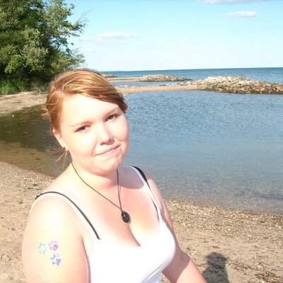 Profile Picture of Ramona Frekot (@Black_Mona89) on Twitter