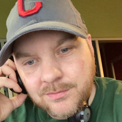 Profile Picture of Jeffrey Lutz (@JLutz82) on Twitter