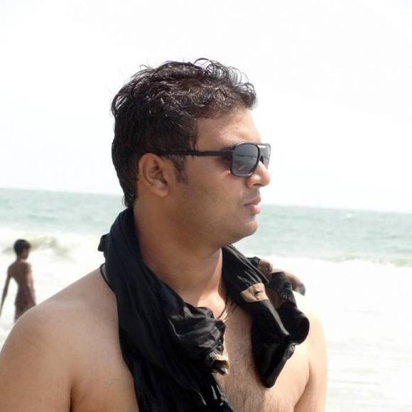 Profile Picture of Dharmesh Baldha (@dharmesh) on Poshmark