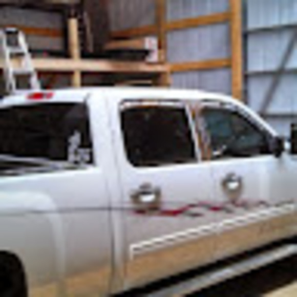 Profile Picture of James Schmidt (@jamesschmidt621) on Poshmark