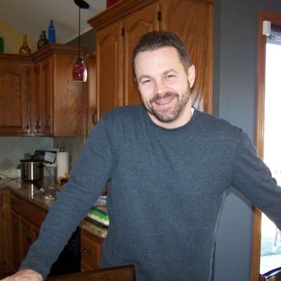 Profile Picture of Brad Longfellow (@brad_longfellow) on Twitter