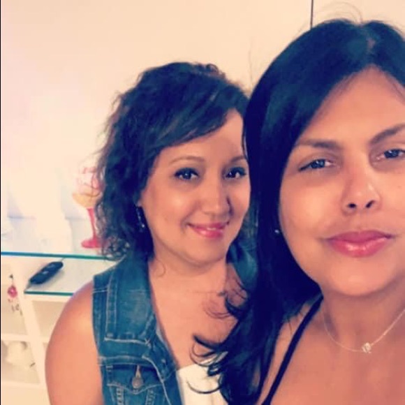 Profile Picture of Iris Leonardo (@mishijas3131) on Poshmark