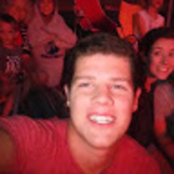 Profile Picture of Jeremy Turner (@jrturner1192) on Poshmark