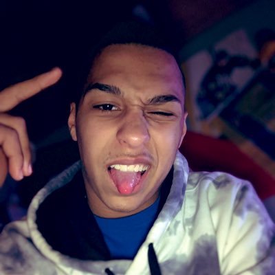 Profile Picture of Jeremiah Alvarado (@JeremiahAlvara9) on Twitter