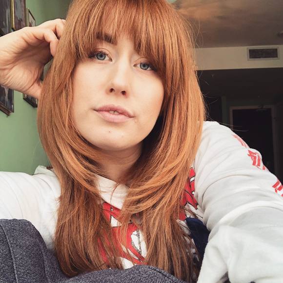 Profile Picture of Candace Pearson (@candacenpearson) on Poshmark