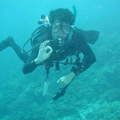 Profile Picture of Chee-Huang Chow (@CHuangChow) on Twitter
