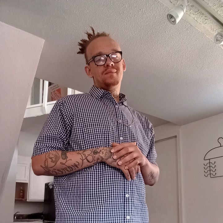 Profile Picture of sideshow 17 (@andredevonandrews) on Tiktok
