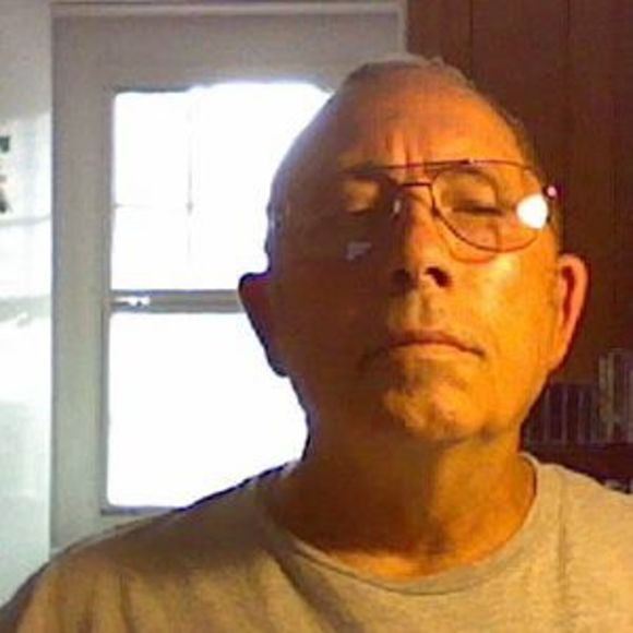 Profile Picture of Jack Fowler (@fowj62) on Poshmark