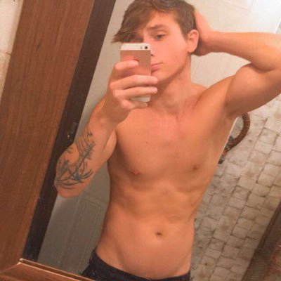 Profile Picture of Seth Gray (@sethgray22) on Twitter