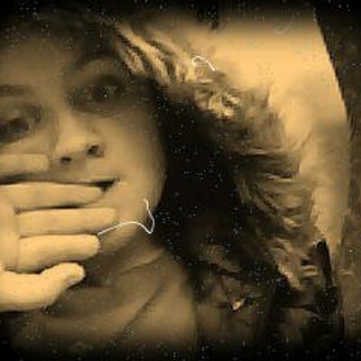 Profile Picture of Rhea Leigh (@RheaLeighStar) on Twitter