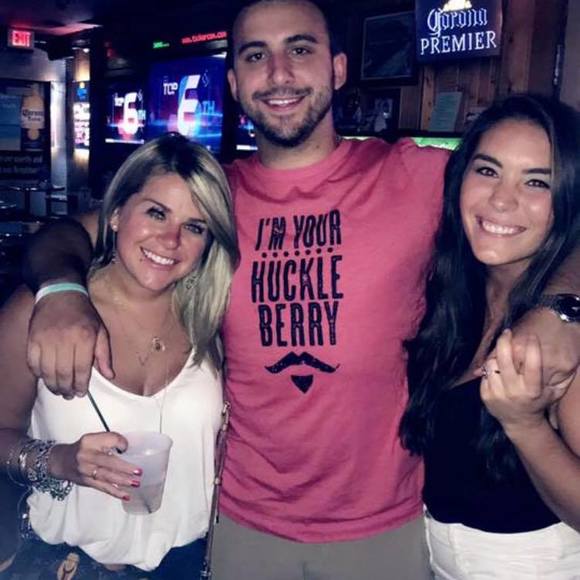 Profile Picture of Seven Solofra (@pimpinonsolo07) on Poshmark