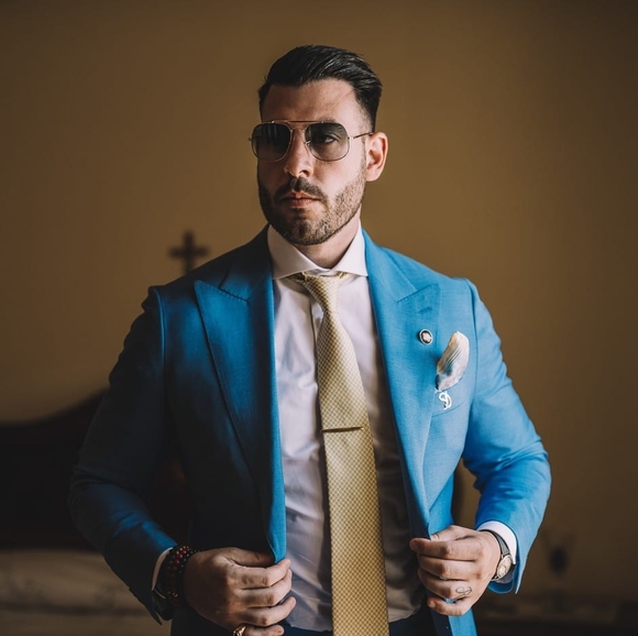Profile Picture of Daniele Samperi (@sampericmd) on Poshmark