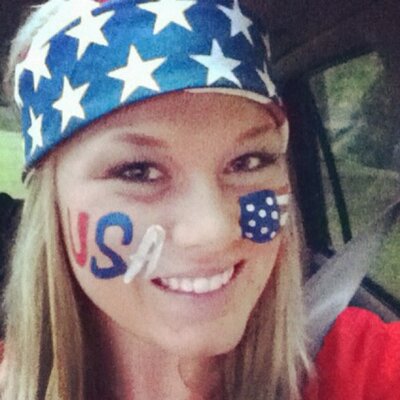 Profile Picture of Taryn England (@taryn_england) on Twitter