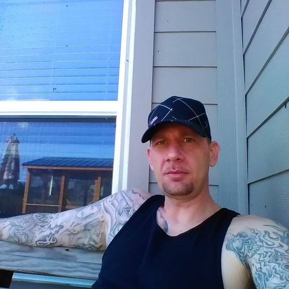 Profile Picture of Jason Gruver (@gruverj10) on Poshmark