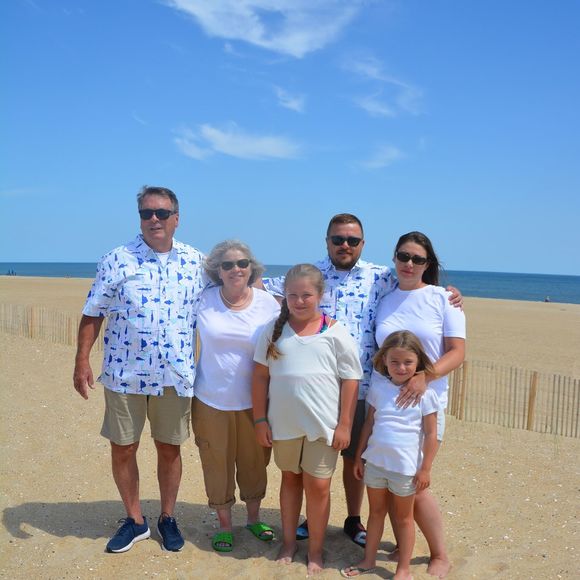 Profile Picture of Jan Shiflett (@janshiflett) on Poshmark