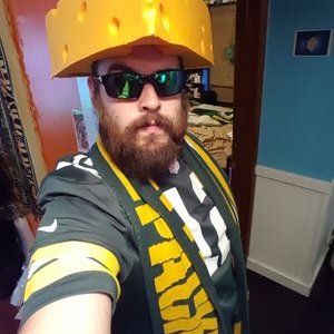 Profile Picture of Sean Elovirta (@MaxMPowers) on Twitter