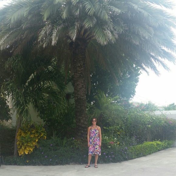 Profile Picture of Shelly Wilcox (@shellyg2000) on Poshmark