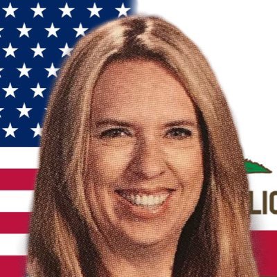 Profile Picture of Lois Cronin (@croninforcali) on Twitter