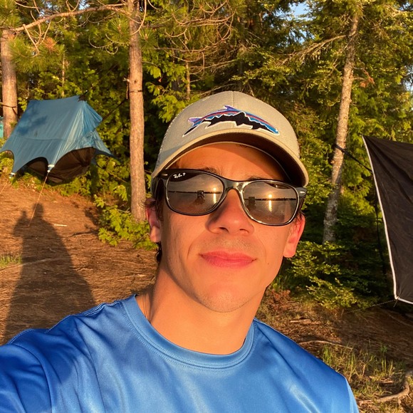 Profile Picture of John Steffes (@johnsteffes) on Poshmark