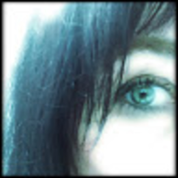 Vanja F. - Poshmark Profile Picture of Vanja F. (@vanjaf) on Poshmark