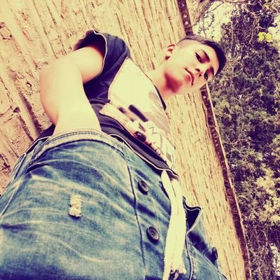 Profile Picture of AmiR Rezai (@joker9434) on Twitter