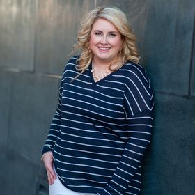 Profile Picture of Courtney Abernathy Photography (@courtnetabernathy) on Pinterest