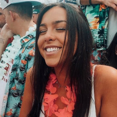 Profile Picture of Isabelle Rogers (@Isabell05946474) on Twitter
