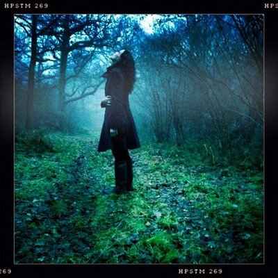 Profile Picture of Claire Proudfoot (@clay_bradford) on Twitter