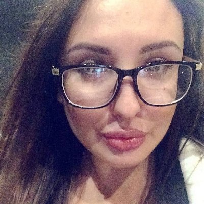 Profile Picture of Stephanie Hulbert (@StephanieHulbe8) on Twitter