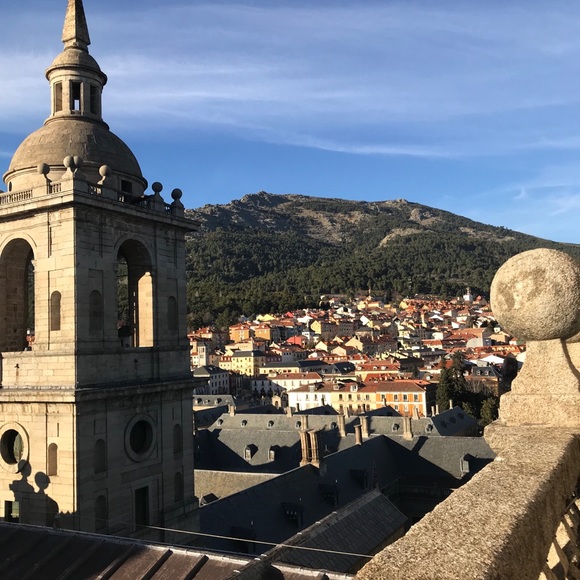 Profile Picture of Jake Huesser (@jake_huss) on Poshmark