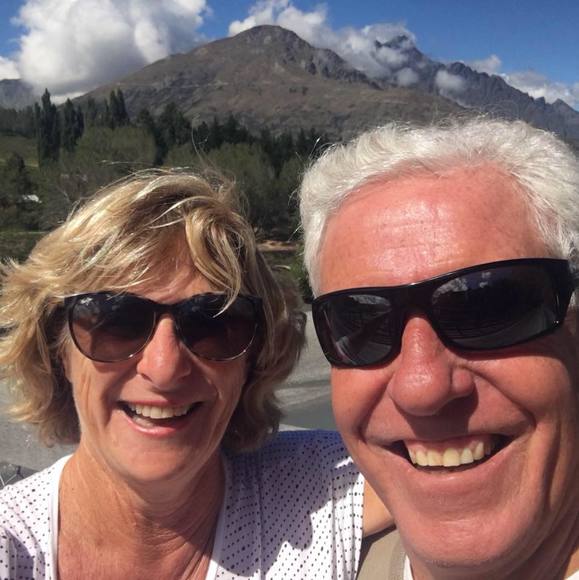 Jenny Wellings - Poshmark Profile Picture of Jenny Wellings (@pjwellings) on Poshmark