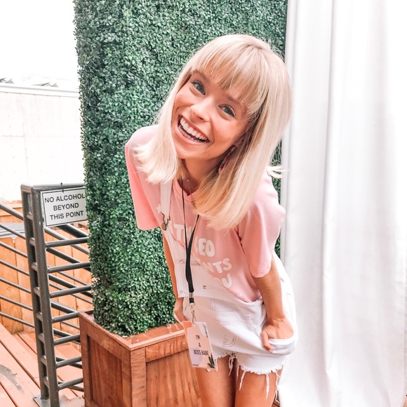 Profile Picture of Lilly Cepull (@lillyanncepull) on Poshmark