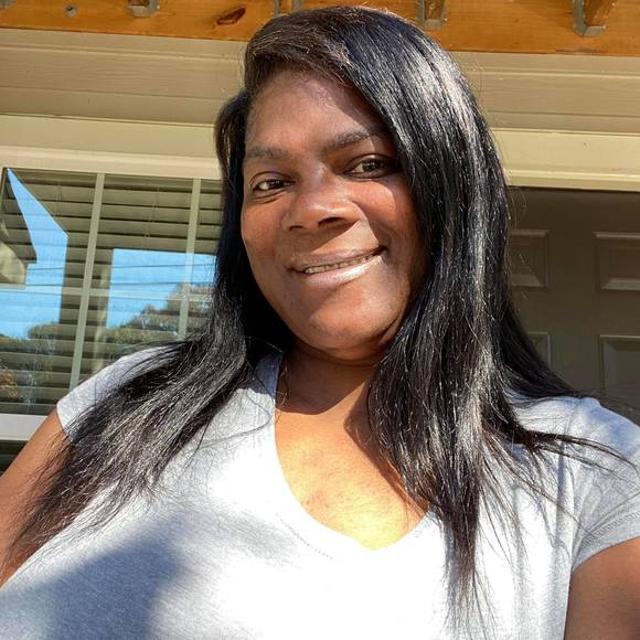 Profile Picture of Tekisha Brown (@kishab537) on Poshmark