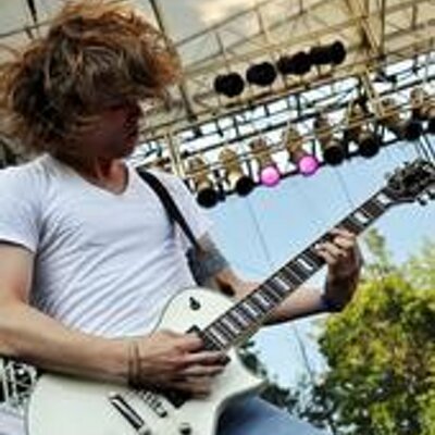 Profile Picture of Dustin Schultz (@dustyschultz) on Twitter