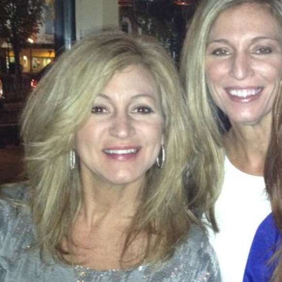 Profile Picture of Angela Woodruff (@angela8155) on Poshmark