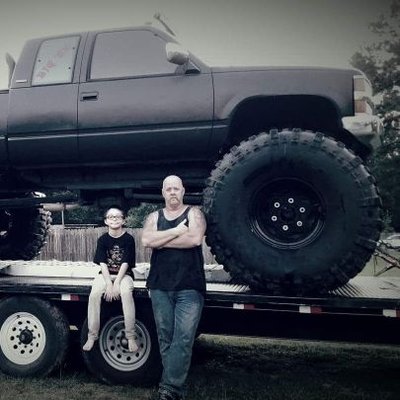Profile Picture of Michael Tomek (@michaeltomek) on Twitter