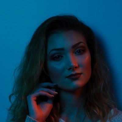 Profile Picture of Callie Forest Gray (@CallieForest) on Twitter