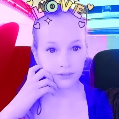 Profile Picture of Ivy Simpson (@Ixy_simpson247) on Twitter